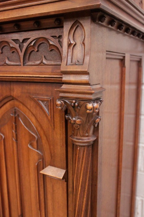 Gothic Secretary desk in walnut with marble top