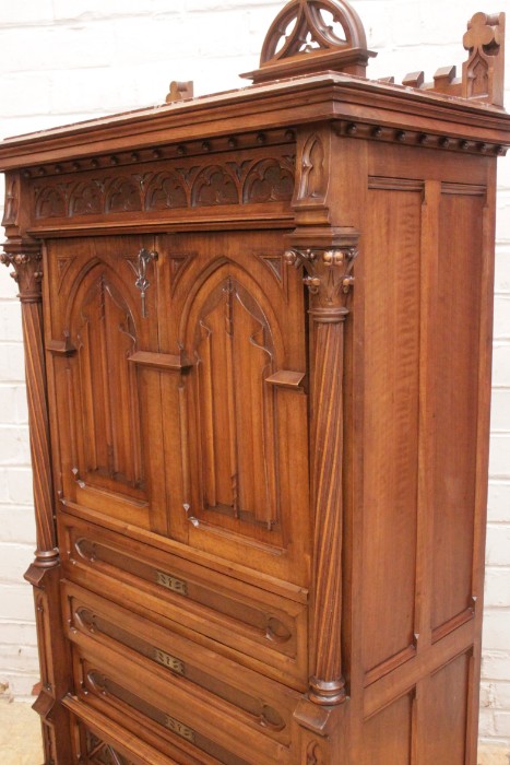 Gothic Secretary desk in walnut with marble top