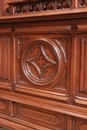 Gothic style Twin beds in Walnut, France 19th century