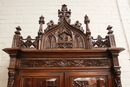 Gothic style Walnut Gothic bedroom set in Walnut, France 19th century