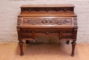 Hunt style Cylinder desk in Oak, France 19th century