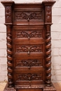 Hunt style End table in Oak, France 19th century