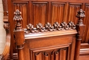 Gothic style Hall bench and chairs in Walnut, France 19th century