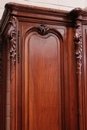 Louis XV style Armoire in Walnut, France 19th century