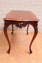 Louis XV style Center table in Walnut, France 19th century