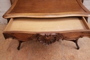 Louis XV style Desk table in Walnut, France 19th century