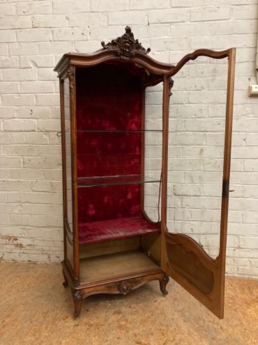 Louis XV display cabinet in walnut