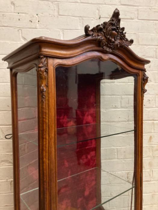 Louis XV display cabinet in walnut