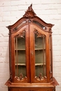 Louis XV style Display cabinet in Walnut, France 19th century