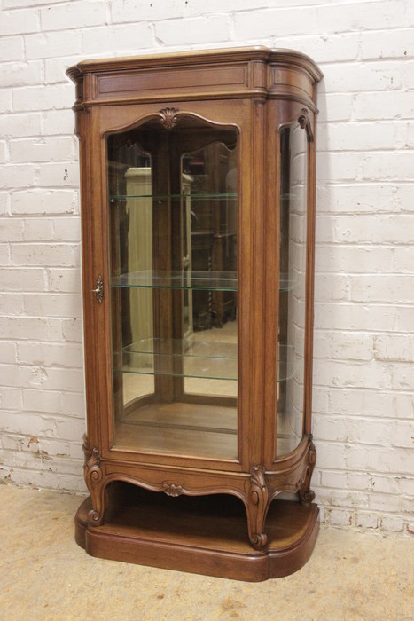 Louis XV Display cabinet in walnut signed Jeanselme Paris