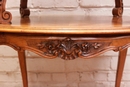 Louis XV style Tea Table in Walnut, France 19th century