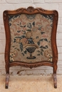 Louis XV style Fire screen in Walnut, France 19th century