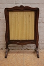 Louis XV style Fire screen in Walnut, France 19th century