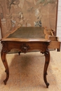 Louis XV style Desk in Walnut, France 19th century