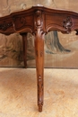 Louis XV style Desk in Walnut, France 19th century