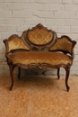 Louis XV style Little sofa in Walnut, France 19th century