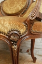 Louis XV style Little sofa in Walnut, France 19th century