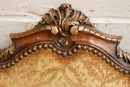 Louis XV style Little sofa in Walnut, France 19th century