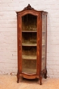 Louis XV style Display cabinet in Walnut, France 1900