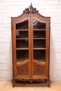 Louis XV style Bookcase in Walnut, France 19th century
