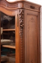 Louis XV style Bookcase in Walnut, France 19th century