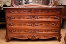 Louis XV style Commode in mahogany, France 19th century