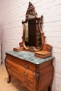 Louis XV style Commode in walnut and marble, France 19th century