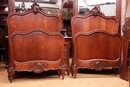 Louis XV style Twin beds in Walnut, Belgium 19th century