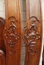 Louis XV style Twin beds in Walnut, France 19th century