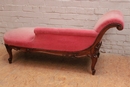 Louis XV style Long chair in Walnut, France 19th century