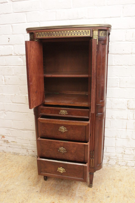 Louis XVI cabinet with drawers and fine bronze