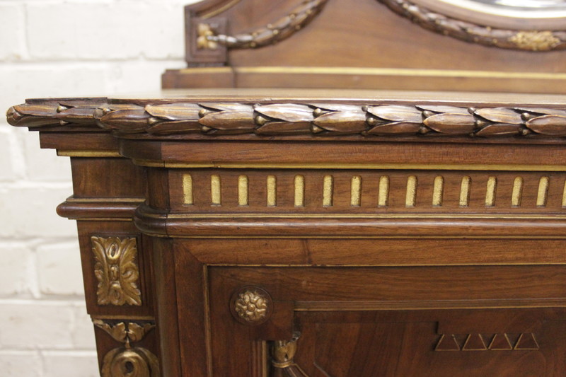 Louis XVI display cabinet in walnut with gilt accents