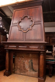 Monumental renaissance style fire mantle