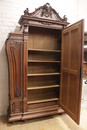 Regency style Armoire in Walnut, France 19th century