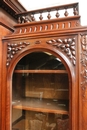 Henri II style Bookcase in Walnut, France 19th century