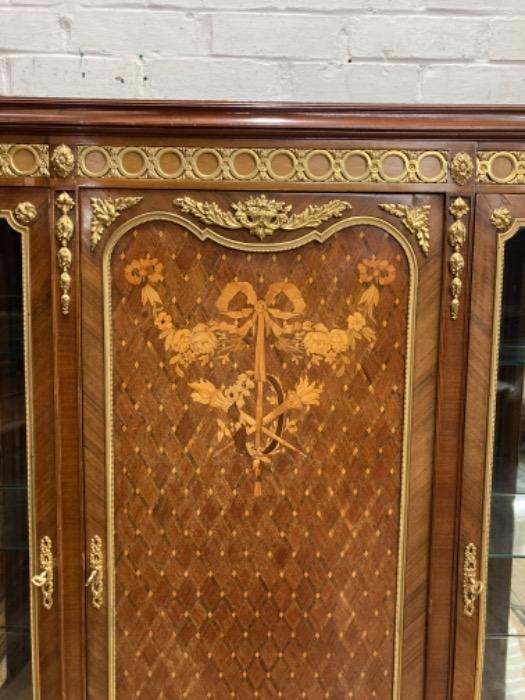 Napoleon III display cabinet