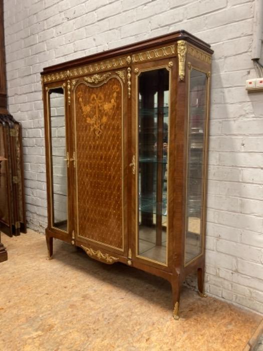 Napoleon III display cabinet