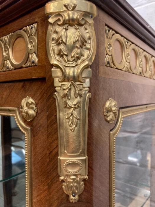 Napoleon III display cabinet