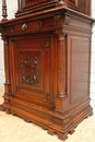Henri II style Cabinet in Walnut, France 19th century