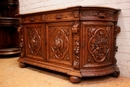 Hunt style Cabinet in Oak, France 19th century