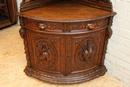 Hunt style Cabinet in Oak, France 19th century