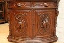 Hunt style Cabinet in Oak, France 19th century