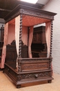 Hunt style Canopy bed in Oak, France 19th century