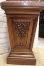Renaissance style Pedestals in Walnut, France 19th century