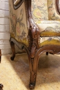 Louis XV style Bergeres in Walnut, France 19th century