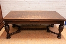 Renaissance style Table in Oak, Belgium 1900