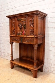 Qualite gothic/renaissance cabinet in walnut