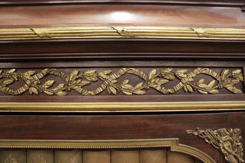 Quality 3 door Louis XVI bookcase in mahogany and bronze