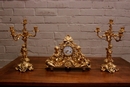 style Clock set in bronze, France 19th century