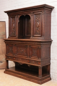 Quality Henri II cabinet in walnut